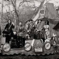 The Raconteurs : Consolers of the Lonely